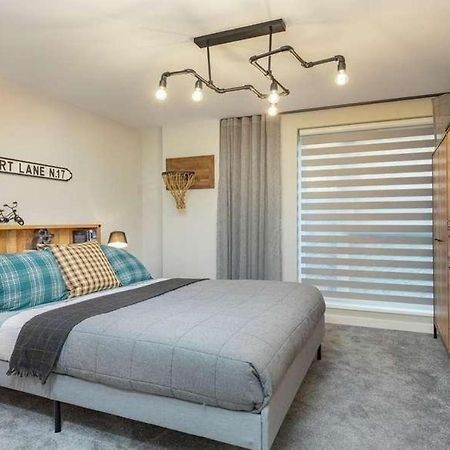 Newly Built Luxury 2 Bed Apartment!!! Londra Esterno foto