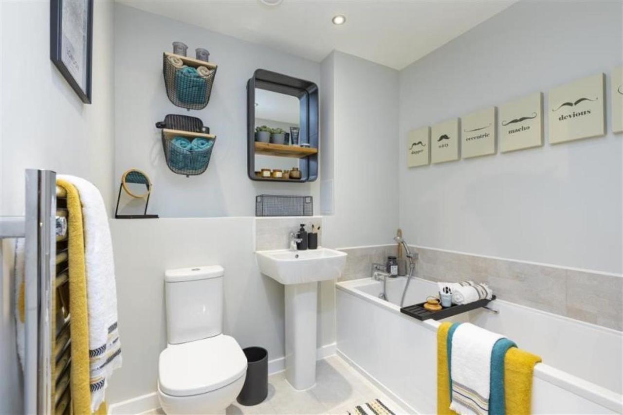 Newly Built Luxury 2 Bed Apartment!!! Londra Esterno foto