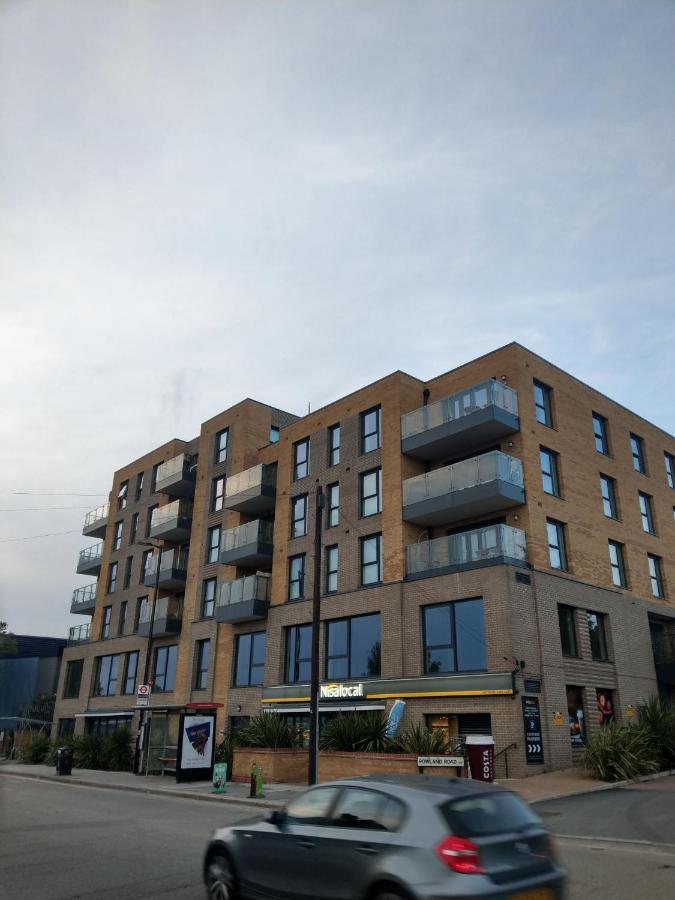 Newly Built Luxury 2 Bed Apartment!!! Londra Esterno foto